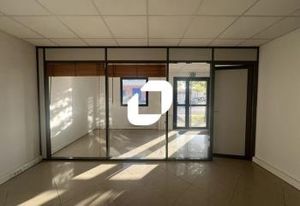 Location local d'activité Moissy-Cramayel - Proche A5 et N104