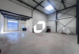 Location local d'activité Collégien - Proche A104 et A4