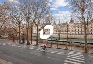 Location bureaux Paris 1 - Quai de la Mégisserie, vue Seine