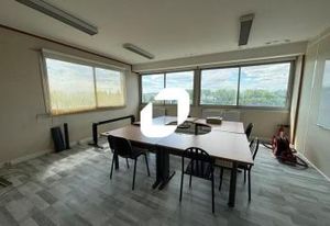 Vente bureaux Évry-Courcouronnes - Proche RER D et Tram T12