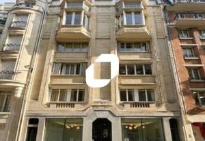 Bureaux à louer Paris 8 - Triangle d'Or - Proche métro Charles de Gaulle-Étoile