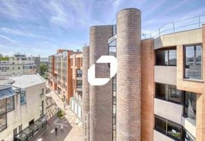 Vente bureaux Cergy - Gare Préfecture et centre commercial