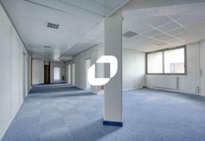 Location bureaux Cergy - Proche gare et centre commercial