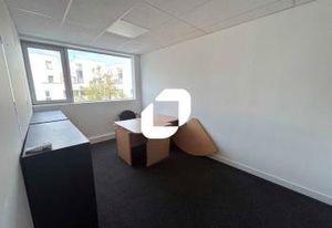 Location bureaux Franconville centre - Proche gare et autoroutes