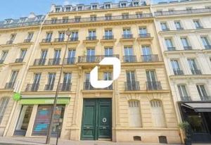 Location bureaux Paris 8 près Gare Saint-Lazare