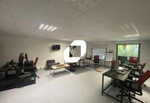 Location bureaux Cergy - Proche RER A et autoroute A15