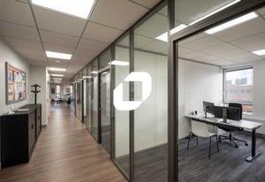 Bureaux rénovés Meudon Parc Tertiaire - Proche Vélizy