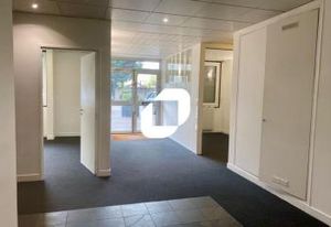 Vente bureau Rueil-Malmaison - Proche RER A