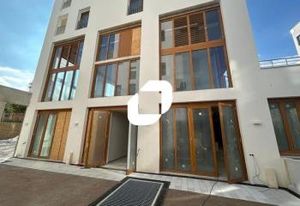 Location local d'activité Vitry-sur-Seine - Proche A86 et tramway