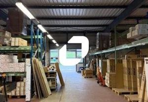 Location local mixte Orgeval - Proche A13 et zone commerciale