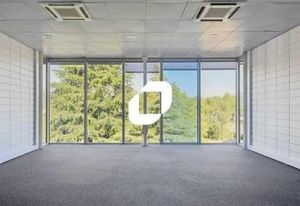 Location bureaux Évry-Courcouronnes - Proche RER D et bus