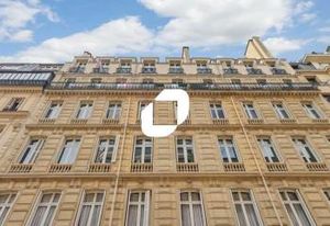 Bureaux haussmanniens Paris 8 rue de Téhéran