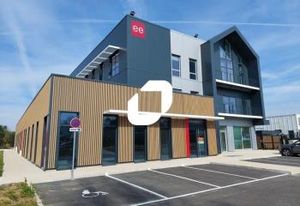 Bureaux à louer Plaisir - Proche A12, N12 et gare