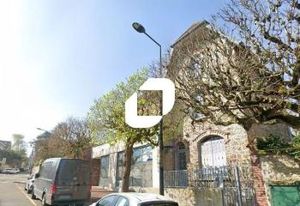 Vente locaux commerciaux Marly-le-Roi - Proche gare
