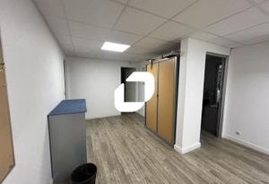 Vente bureaux Paris 18 - Proche RER Gare du Nord et métro