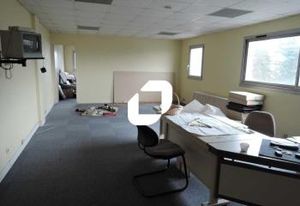 Location bureaux Montry - Proche A4 et RER A Val d'Europe