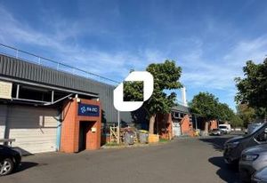 Location local d'activité Villepinte - Hauteur 5,5 m - Accès A104