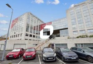 Location bureaux Arcueil - Proche RER Laplace et Maison des Examens