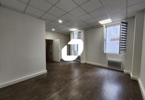 Location bureau Versailles Notre-Dame - Proche gare et autoroutes