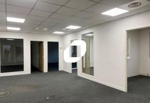 Location bureaux Gennevilliers - Proximité RER C et Grand Paris Express