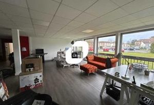 Location local d'activité Avon - Proche A5/A6 et gare Fontainebleau
