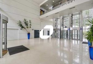 Location bureaux Alfortville - Proche métro ligne 8 et autoroute A4