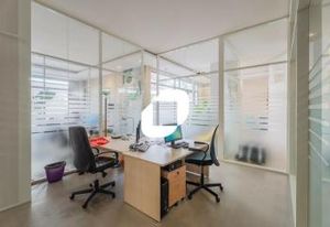 Vente bureaux Colombes - Tram T2 à 1 min, accès commerces