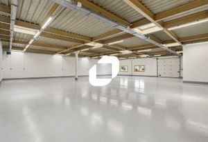 Location entrepôt Croissy-Beaubourg - Parc sécurisé près A4