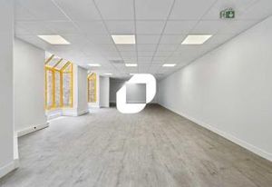 Location entrepôt Croissy-Beaubourg - Parc sécurisé près A4