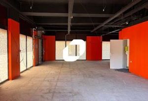 Vente murs libres Saint-Germain-en-Laye - RER A