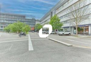 Bureaux à vendre Evry-Courcouronnes - RER D, Tram T12 et centre commercial