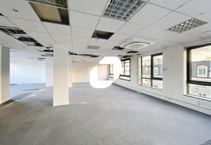 Vente bureaux Issy-les-Moulineaux - Tram T2, métro 15 et RER C