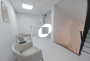 Location bureaux Maurepas - Proche N10 et gare La Verrière