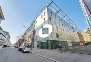 Location bureaux Saint-Denis - Proche RER Stade de France et Plaine