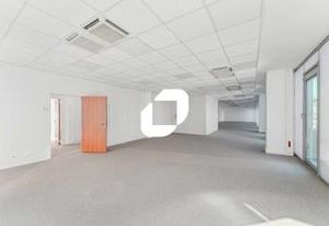 Location bureaux Saint-Denis - Proche RER Stade de France et Plaine