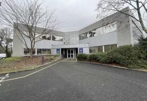Location bureaux Mérignac - Parc Cadéra-Sud, proche tram et bus
