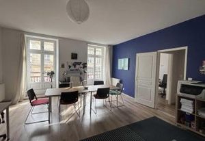 Location bureaux Bordeaux hyper centre - Proche tram et bus