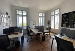 Location bureaux Bordeaux - Quais de la Garonne, proche tram et gare