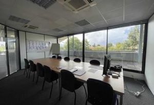 Bureaux à louer Floirac - Proche bus et tram