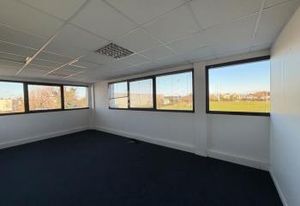Location bureaux Mérignac - Proche Tram A et Aéroport