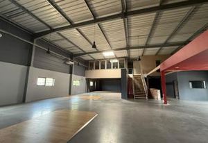 Location local d'activité Mérignac - Proche aéroport et rocade