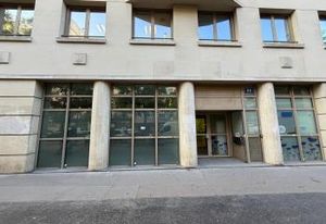 Location bureaux Paris 11 - Proche transports en commun