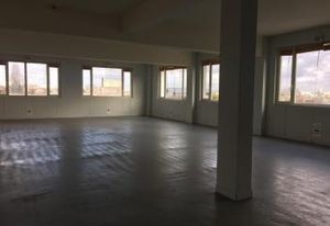 Location bureaux Montreuil - Proche A3 et Métro Mairie de Montreuil