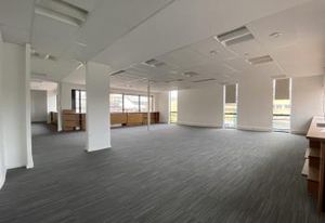 Bureaux à vendre Ivry-sur-Seine - Proche métro Mairie d'Ivry
