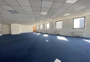 Location bureaux Aubervilliers - Proche Métro 7 et RER B