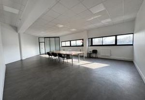 Location bureaux Saint-Denis - Proche A86, A1 et aéroport CDG