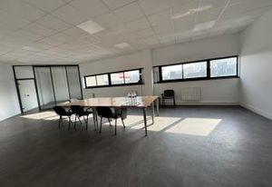Location bureaux Saint-Denis - Proche A86, A1 et aéroport CDG