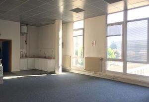 Location bureaux Montreuil - Proche métro Mairie de Montreuil