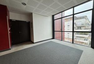 Bureaux à louer Rosny-sous-Bois - Proche RER E