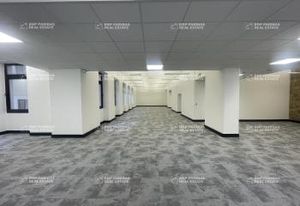 Location bureaux Marseille 2 - Quartier Euroméditerranée, tramway, métro